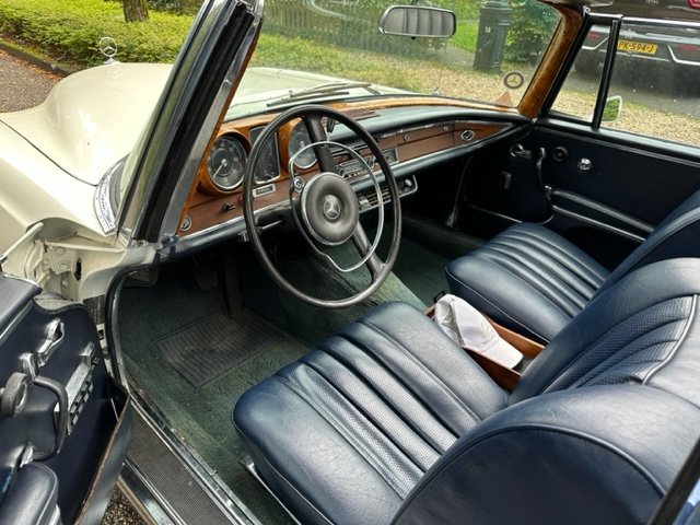 Mercedes-Benz 250 SE Cabriolet: handgebouwde elegantie uit een oplage van slechts 954 exemplaren - afbeelding 7