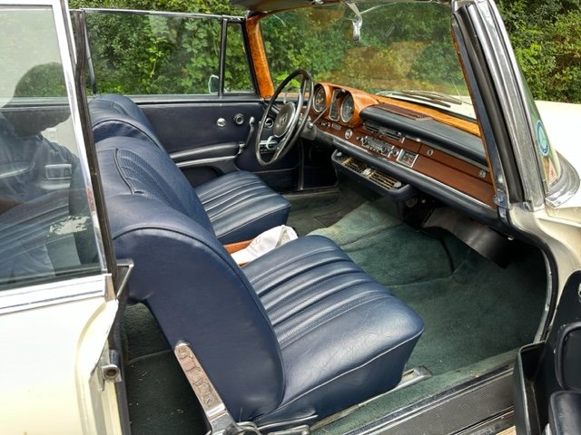 Mercedes-Benz 250 SE Cabriolet: handgebouwde elegantie uit een oplage van slechts 954 exemplaren - afbeelding 8