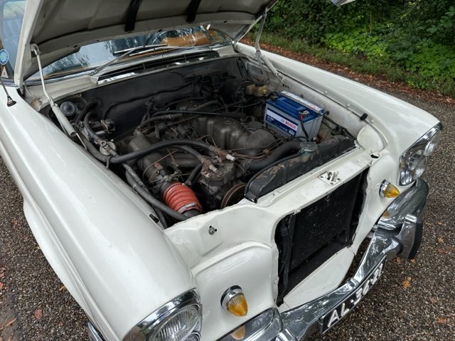 Mercedes-Benz 250 SE Cabriolet: handgebouwde elegantie uit een oplage van slechts 954 exemplaren - afbeelding 12